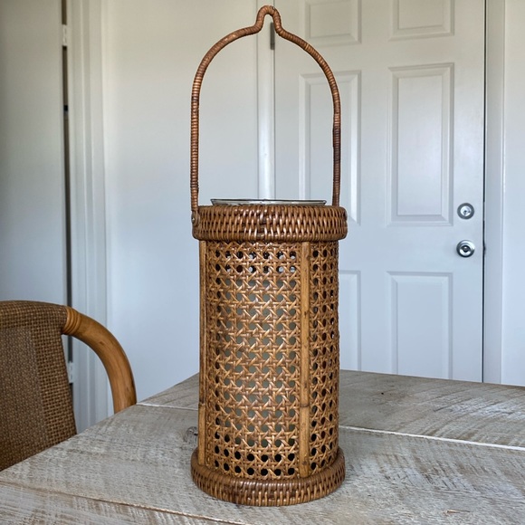 Rattan Cane Wicker Hurricane Candle Lantern - Picture 1 of 8